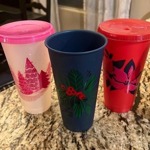🎄Christmas 2021 Starbucks reusable cold cups🎄
